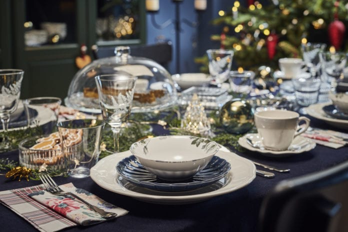 Elegancki eklektyzm_Wojciech Woźniak_Makata_materiał prasowy IKEA Kolacja wigilijna