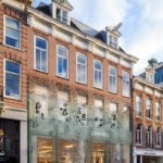 MVRDV-crystal-houses-amsterdam-chanel-flagship-store-glass-facade-designboom-02