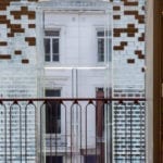 MVRDV-hermes-store-amsterdam-crystal-houses-transparent-brick-facade-designboom-06