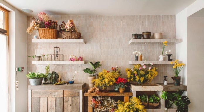 Kojące wnętrza paryskiego hotelu wnętrze-hotelu-inspiracje-kwiaty-rośliny