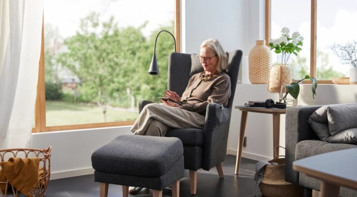 Seria OMTÄNKSAM – wyjątkowe meble dla każdego! OMTÄNKSAMikea-inspiracje-fotel