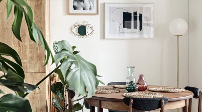 Mieszkanie z duszą pełne pięknych detali mieszkanie-z-duszą-inspiracje-stół-krzesła-rośliny-wnętrze-lampa