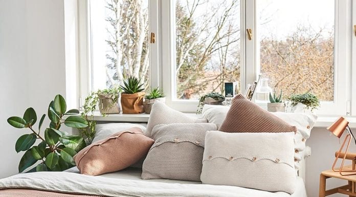 Aranżacja sypialni na lepszy sen lepszy-sen-sypialnia-łóżko-inspiracje-wnętrze-koc-poduszka