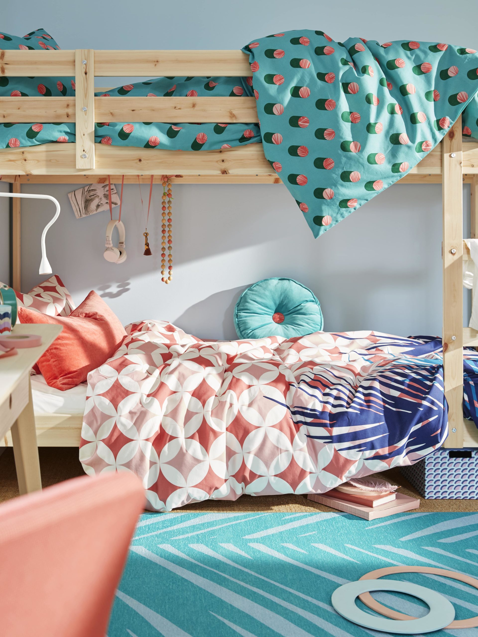 pokój-dziecka-nowy-rok-szkolny-wnętrze-łóżko-inspiracje-dekoracje